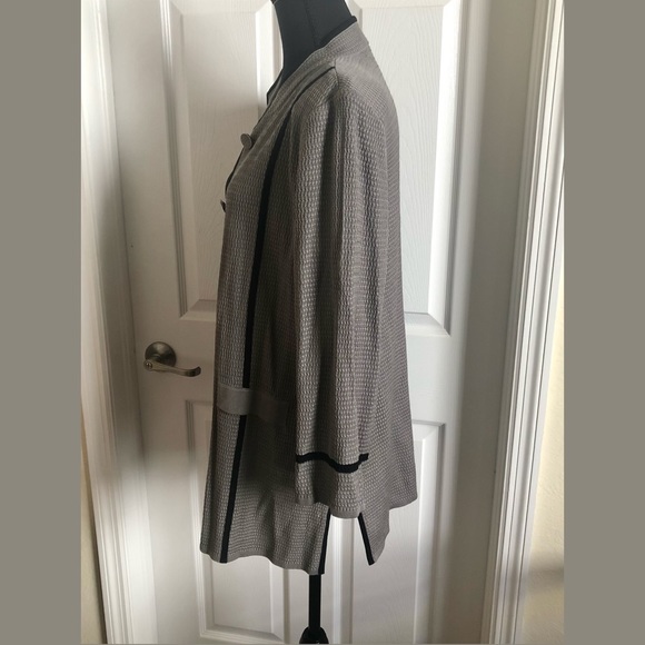 Misook’s Mandarin Collar Knit Weaved Jacket - Picture 3 of 14